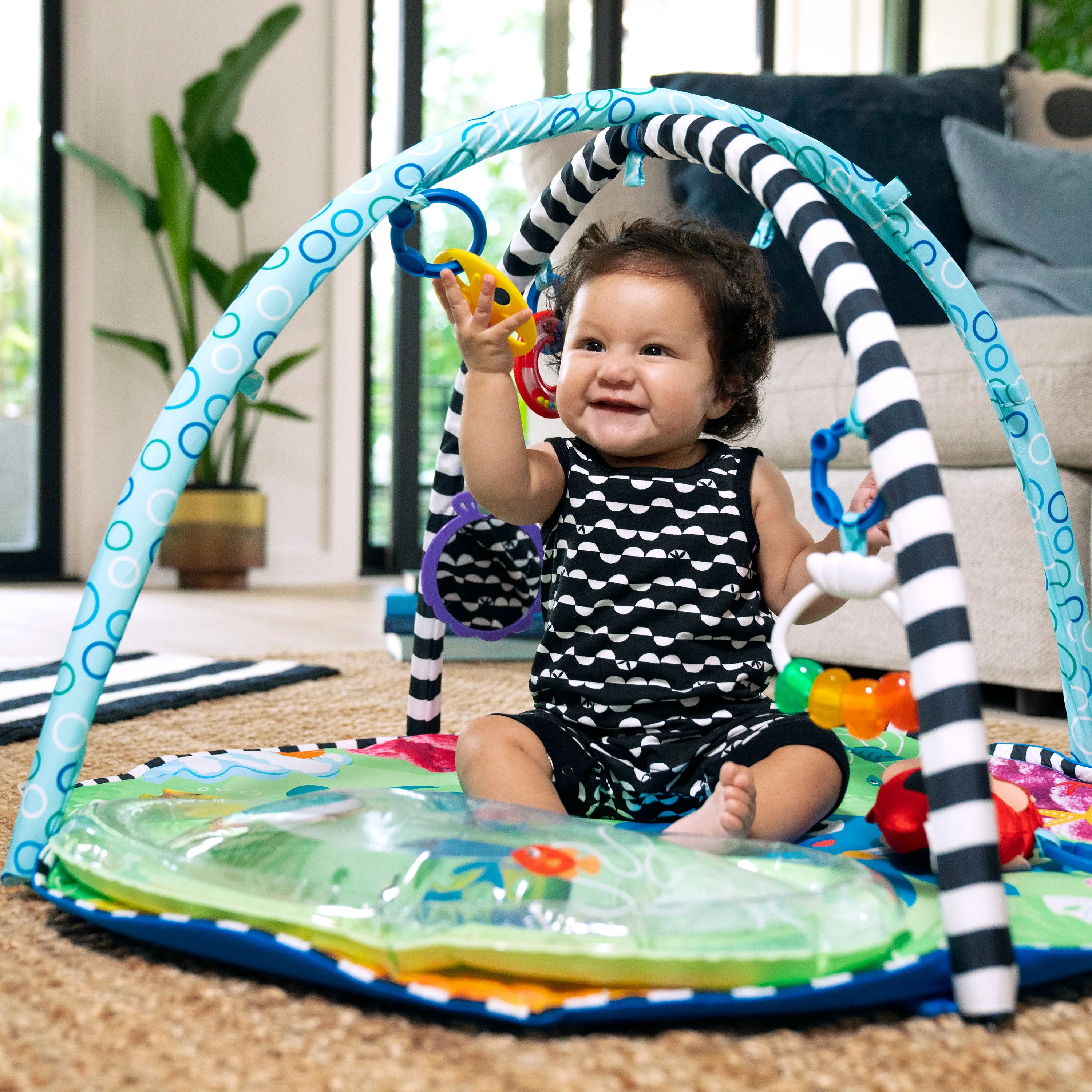 Baby Einstein Baby Einstein Sea Floor Explorers Tummy Time Water Play Mat