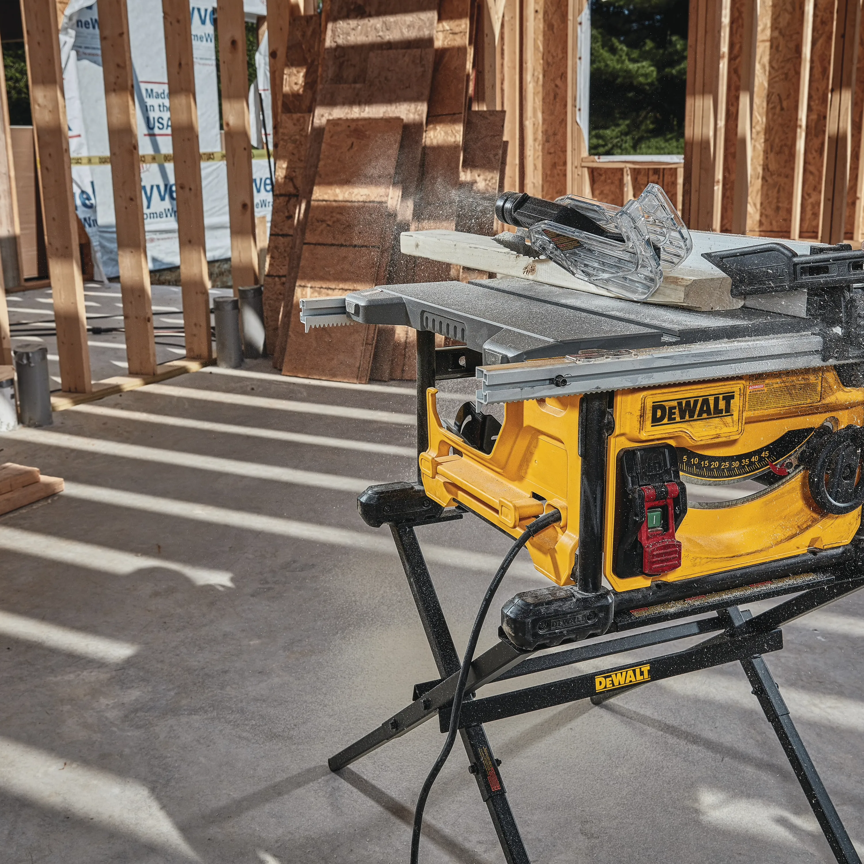 DeWalt DWE7485 8-1/4" Compact Jobsite Table Saw